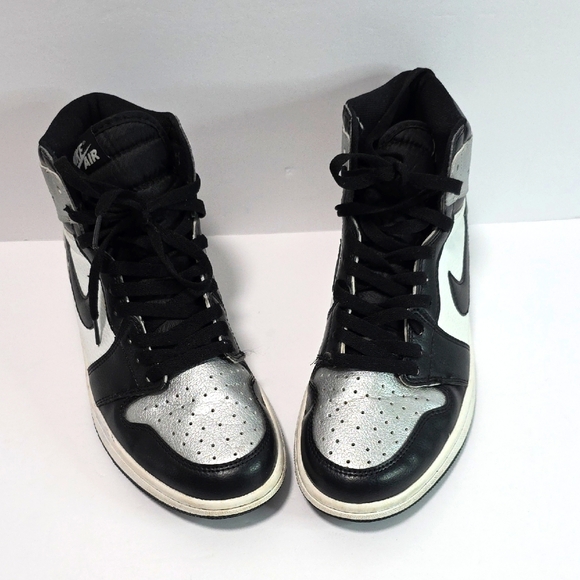 Women's Nike Air Jordan 1 High "Silver Toe" Sneakers CD0461-001 Size 7 - Picture 4 of 11